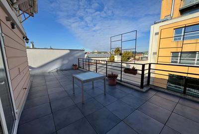 Inchiriere Penthouse in centrul Clujului, 150 mp.,+ terase de 120 mp. Inchiriere Penthouse in centrul Clujului, 150 mp.,+ terase de 120 mp. - 3