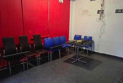 Spațiu comercial, de 28 mp, în Central - 1