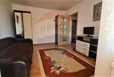 Garsoniera de inchiriat, strada Garii, etajul 3/4 - 9