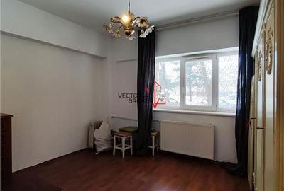 Apartament cu 3 camere decomandat în Doamna Ghica - 12