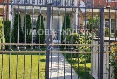Casă cu 3 camere în Ultracentral
