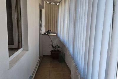 Apartament cu 3 camere decomandat în Drumul Carului - 5