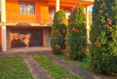 Casă individuală cu 5 camere cu Canalizare în Central - 1