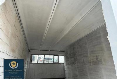 Spațiu comercial, de 390 mp, în Central - 4
