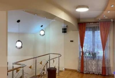 Casă cu 5 camere cu Teren 800 Mp în Central - 6