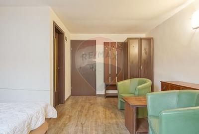 Casa / Vila cu 12 camere de vanzare in zona Astra - 11