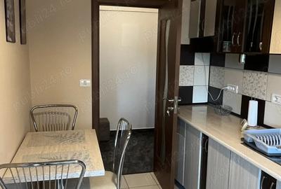 Apartament cu 2 camere semidecomandat în Intim - 4