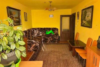 Apartament de vanzare 3 camere Vasile Aaron - 3