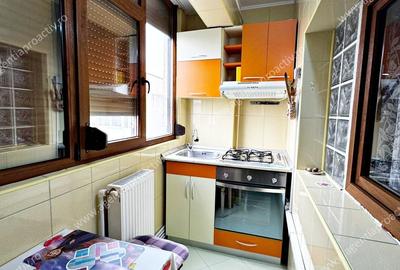 Apartament cu 2 camere, transformat in 3, in cartier IC Frimu, la cheie! - 7