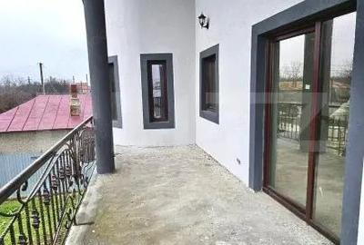 Lini?te, spa?iu ?i elegan?a casa superba langa Titu - 2