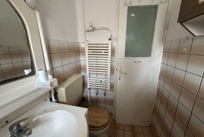 Apartament cu 2 camere semidecomandat, mobilat în Central - 8