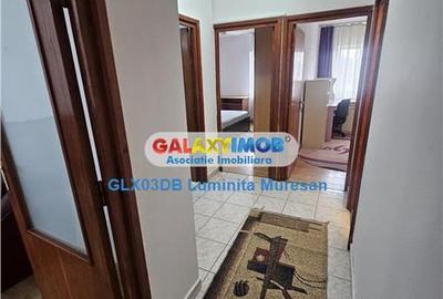 Apartament cu 4 camere decomandat, mobilat în Micro 3 - 4