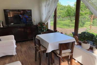 Casă cu 6 camere cu Teren 490 Mp în Vulcan - 11