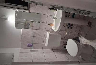 Inchiriez garsoniera zona Far et.2..C4.ap.50.Constanta. Inchiriez garsoniera zona Far et.2..C4.ap.50.Constanta. - 2