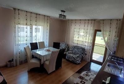 Casă cu 5 camere în Ampoița - 1