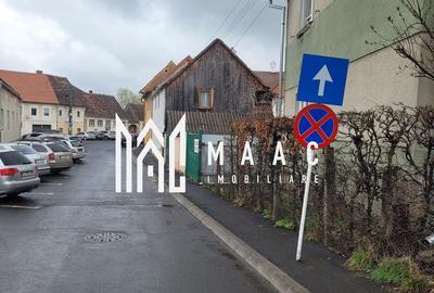 Casă individuală cu 3 camere cu Canalizare în Central - 1