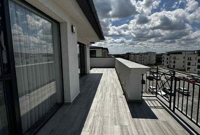 Apartament cu 4 camere decomandat în Central - 2
