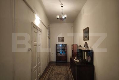 Casă cu 5 camere cu Teren 585 Mp în George Enescu - 8