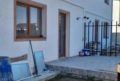 Casă cu 5 camere cu Teren 200 Mp în Berceni