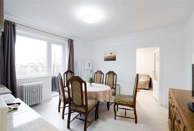 Apartament cu 4 camere semidecomandat în Central - 1