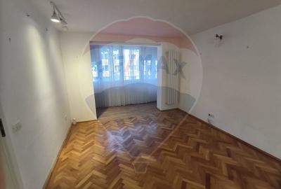 De vanzare ap 2 camere - Podgoria, Arad Etaj 1 curte interioara - 8
