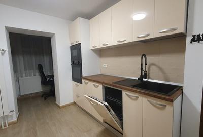 Apartament cu doua camere decomandat - 4