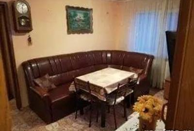 Apartament cu 3 camere semidecomandat în Girocului - 2