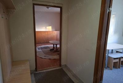 Apartament cu 3 camere decomandat în Circumvalațiunii - 3