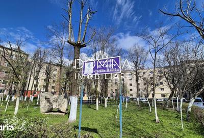Apartament cu 3 camere decomandat în Traian - 4