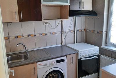 Garsonieră decomandată în Central - 2