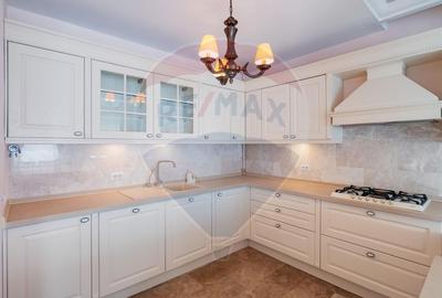 Penthouse de vanzare in Mamaia vedere frontala lac si marea Neagra - 5