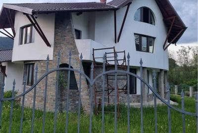 Casă individuală cu 6 camere cu Teren 786 Mp în Nord-Est - 7