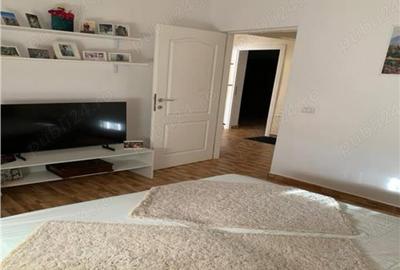 Apartament cu 2 camere decomandat în Central - 1