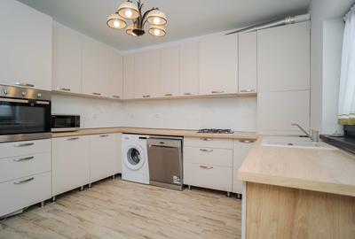 Duplex cu 4 camere cu Teren 300 Mp în Miroslava - 10