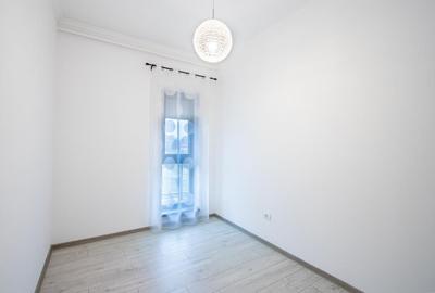 Apartament cu 3 camere semidecomandat, mobilat în Braytim - 9