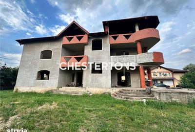 Casă cu 9 camere cu Teren 1108 Mp în Ghencea - 1