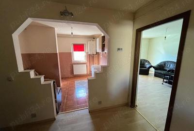 Apartament cu 4 camere decomandat în Central - 10