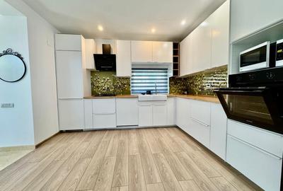 Casă individuală cu 4 camere cu Canalizare în Tunari - 10