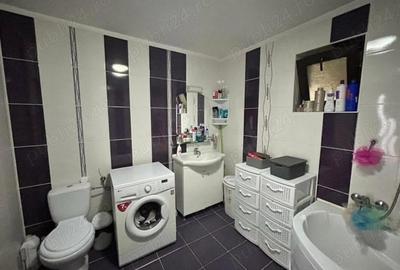 Casă cu 5 camere cu Teren 2401 Mp în Priboieni - 13