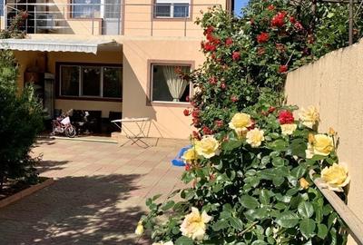 Casă cu 4 camere în Central - 2