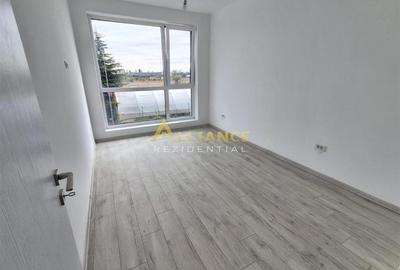 Apartament cu 3 camere semidecomandat în Central - 2