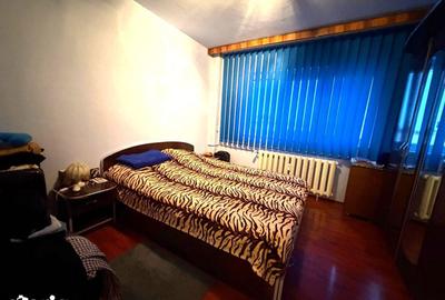 Apartament cu 2 camere decomandat în Vitan