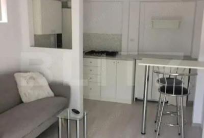 Garsonieră decomandată în Central - 3