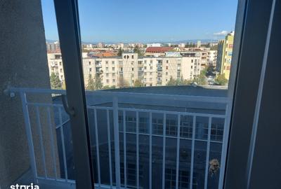 Birou, de 90 mp, în Centrul Civic - 3