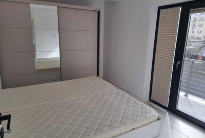 Apartament cu 3 camere decomandat în Central - 2