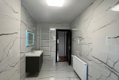 Casă cu 5 camere cu Teren 1098 Mp în Vladimirescu - 15