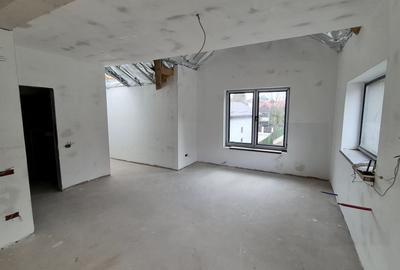 Apartament cu 2 camere decomandat în Zamora - 8