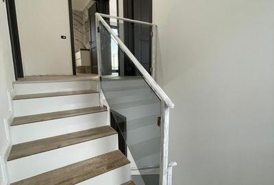 Casă cu 4 camere cu Teren 330 Mp în Central - 5