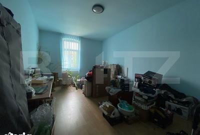 Apartament cu 4 camere în Independenței - 8