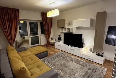 Apartament 3 camere decomandate , Marasti , zona Semicentrala .